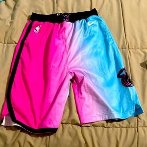 Miami heat shorts boys XL